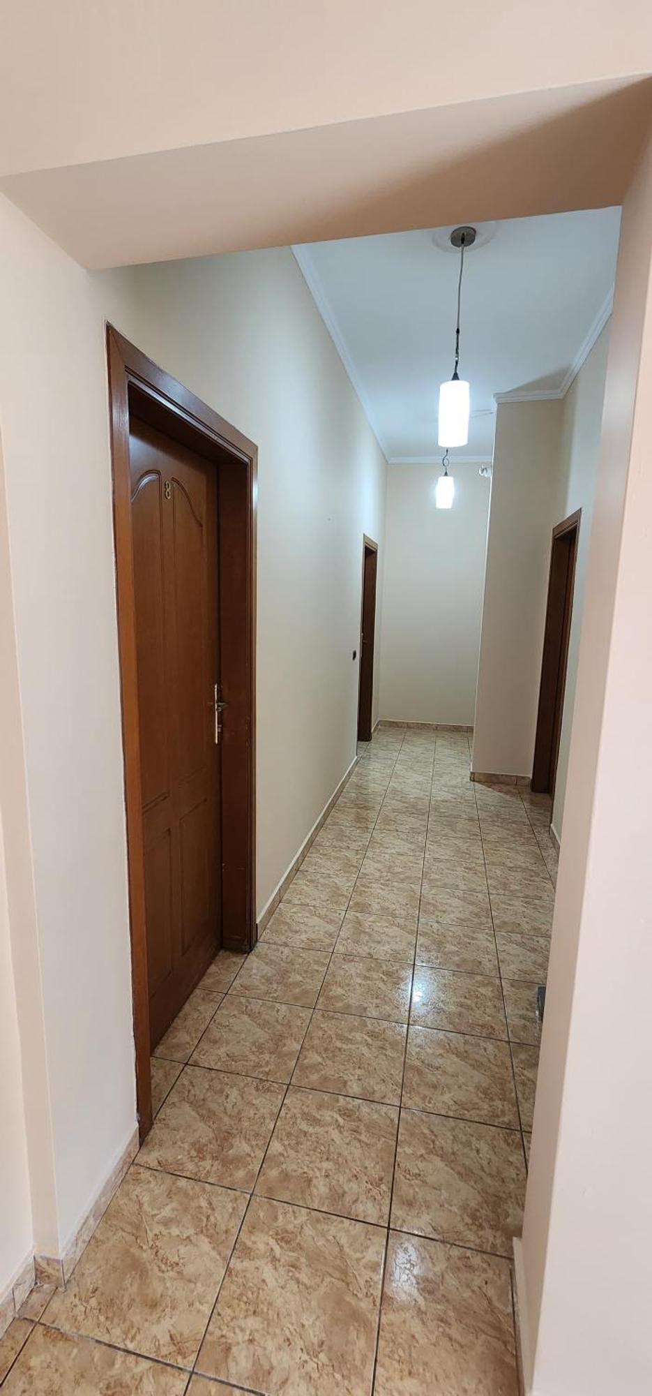 Hotel La Villa Tirana Kültér fotó