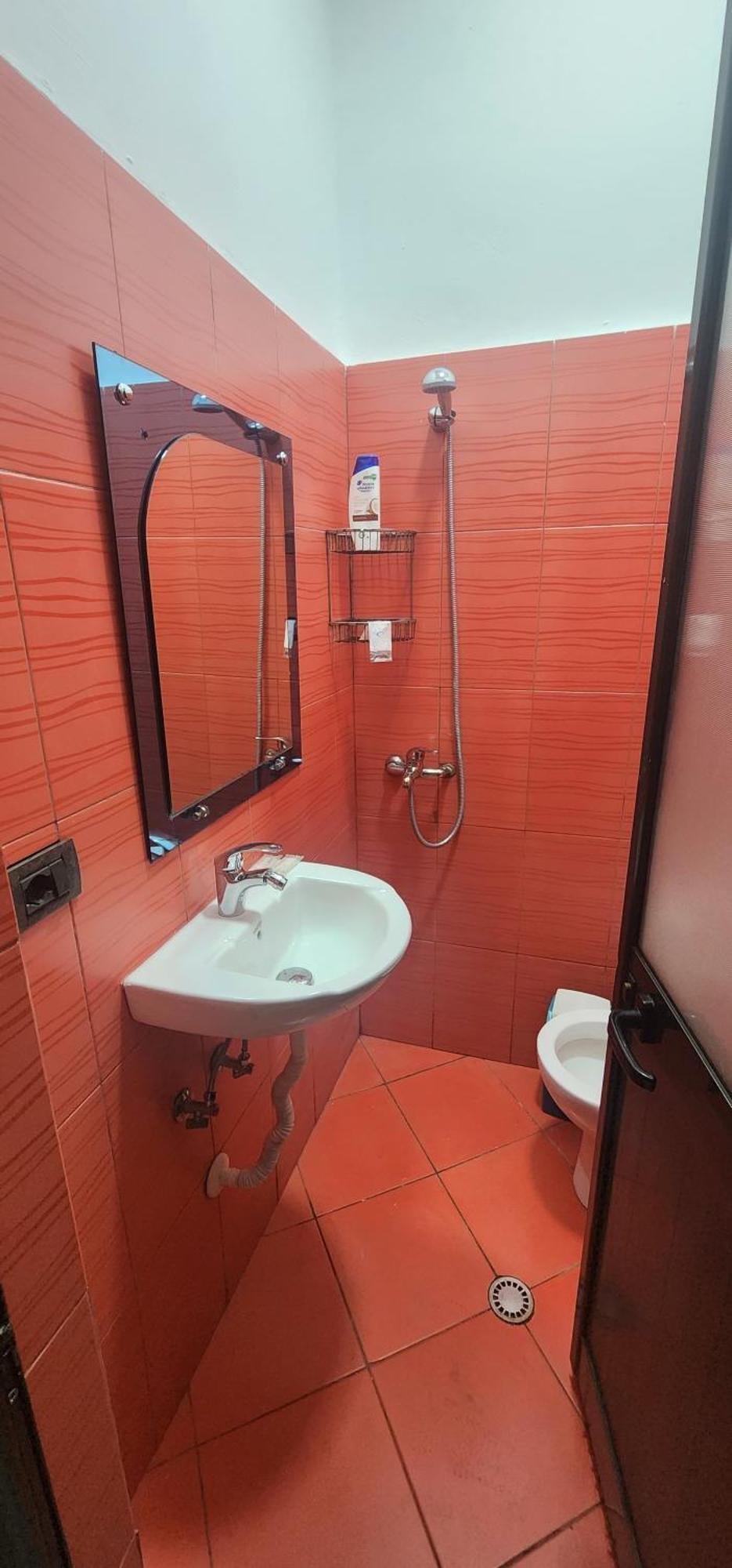 Hotel La Villa Tirana Kültér fotó